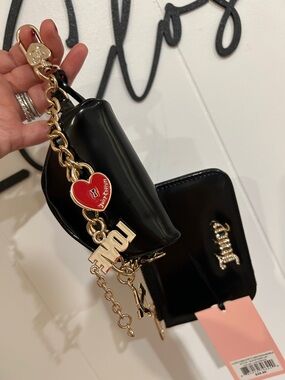 Juicy Couture V-Love Coms Softly Mini Pouch Bundle in Black Paten Leather